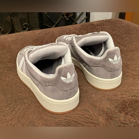 Adidas Campus 00’s grey/white/gum- size 8.5 men’s, 10 women’s - Picture 4 of 7